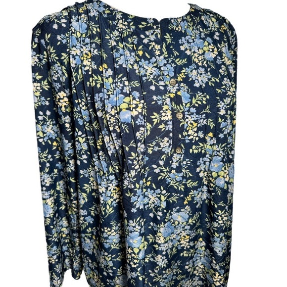 Napa Valley Women’s West Coast Blue Floral Blouse Button Front Pleated Top Sz M - Picture 11 of 12
